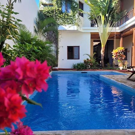 Hotel Con Corazon Granada Ngoại thất bức ảnh