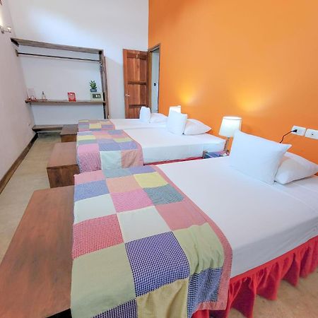 Hotel Con Corazon Granada Ngoại thất bức ảnh